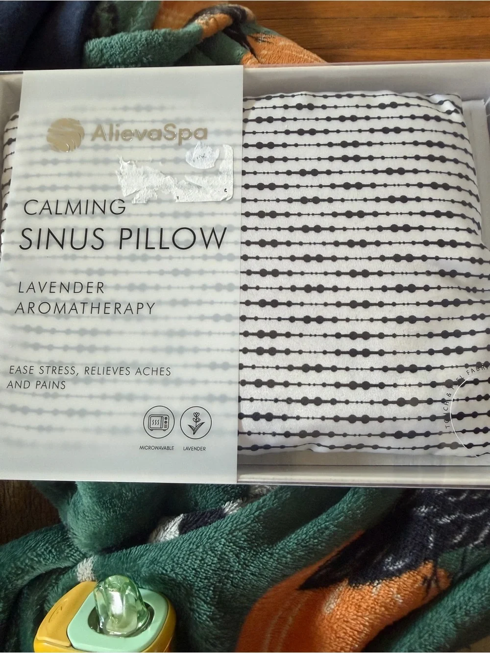 Calming Sinus Pillow - White with Black Dot Stripe